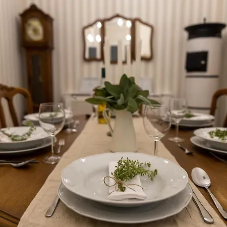 Chillinn La Maison 4* Eger