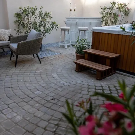 Chillinn La Maison Eger