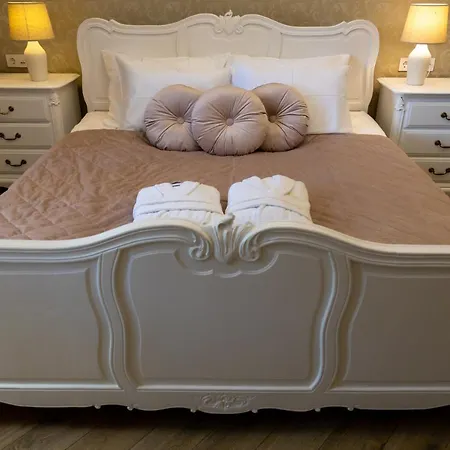 Chillinn La Maison Vendégház 4*