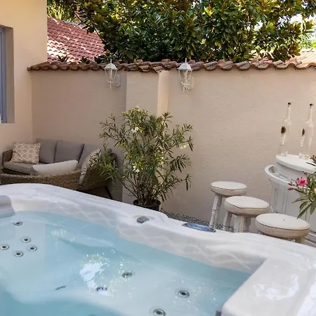 Penzion Chillinn La Maison 4*