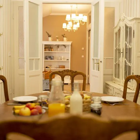 Chillinn La Maison Eger