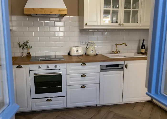 Chillinn La Maison Eger